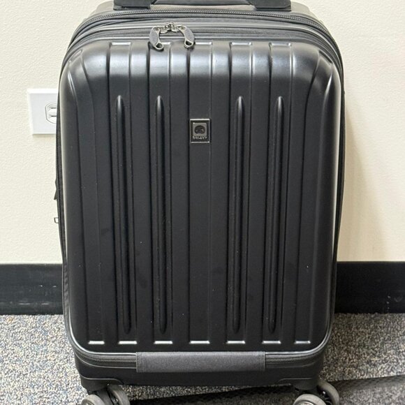 DELSEY PARIS Titanium Hardside Expandable Carry-On 21" Spinner Luggage Graphite - Picture 1 of 8